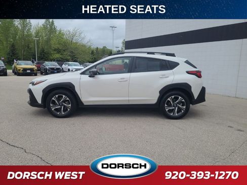 Used 2025 Subaru Crosstrek 2.0i Premium AWD/4WD image 2