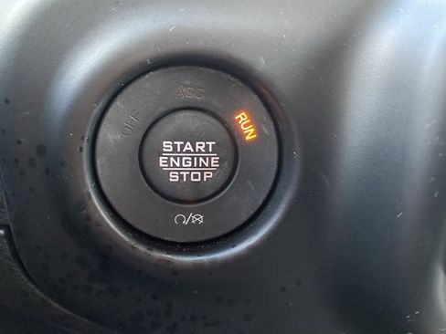 Used 2023 Jeep Wrangler Sport S image 25