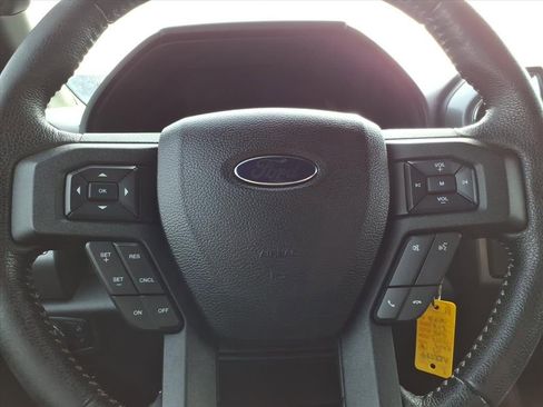 Used 2015 Ford F150 XLT w/ Equipment Group 302A Luxury image 22