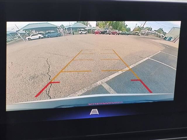 Used 2025 Chevrolet TrailBlazer LT AWD/4WD image 13