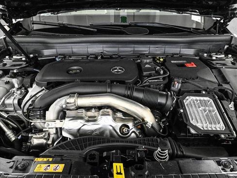 New 2026 Mercedes-Benz GLB 250 4MATIC image 25