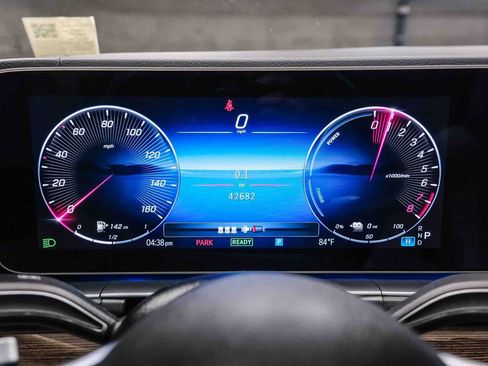 Certified 2024 Mercedes-Benz GLE 450e 4MATIC image 31