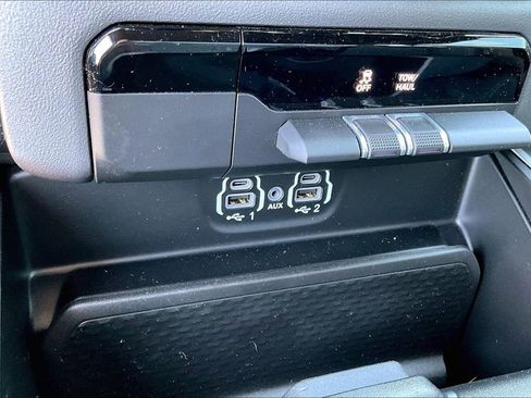 Used 2022 RAM 1500 Big Horn AWD/4WD image 19