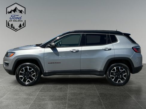 Used 2021 Jeep Compass Trailhawk AWD/4WD image 2