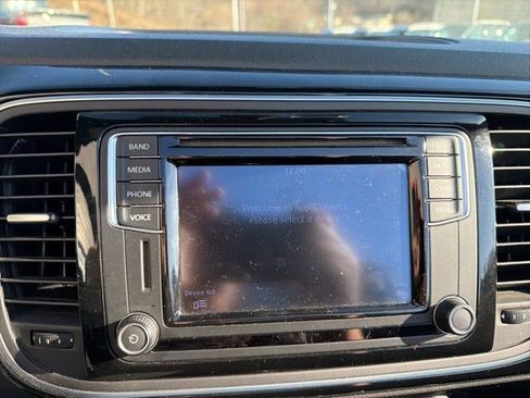 Used 2016 Volkswagen Beetle 1.8T Denim image 19