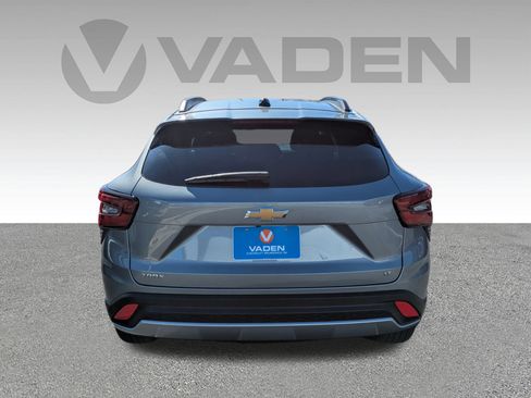 New 2025 Chevrolet Trax LT w/ Driver Confidence Package image 27