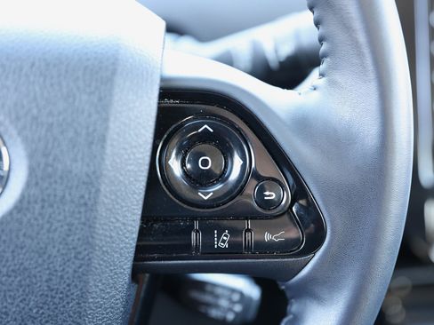 Used 2022 Toyota Prius Prime LE image 41