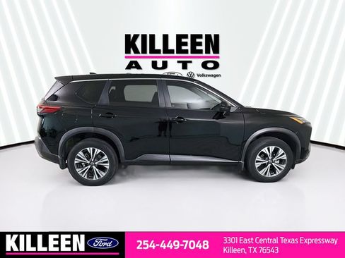Used 2022 Nissan Rogue SV FWD image 10