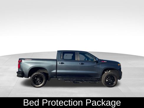 Used 2019 Chevrolet Silverado 1500 LT Trail Boss image 4