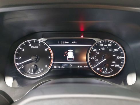 Certified 2025 Nissan Rogue SV AWD/4WD image 19