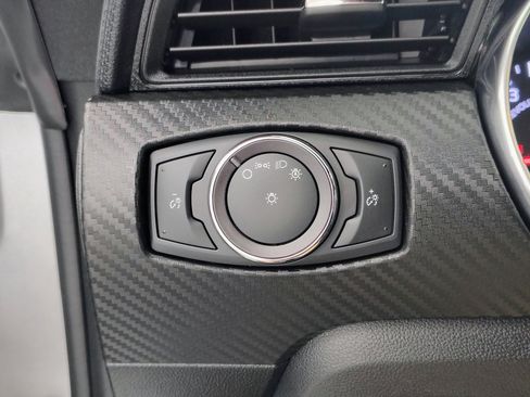 Used 2018 Ford Mustang Coupe image 35