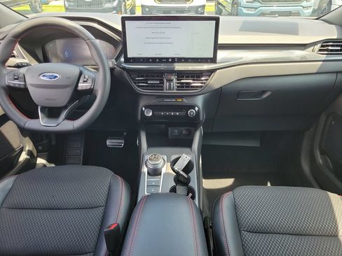 Certified 2023 Ford Escape ST-Line w/ Tech Pack #1 FWD image 11