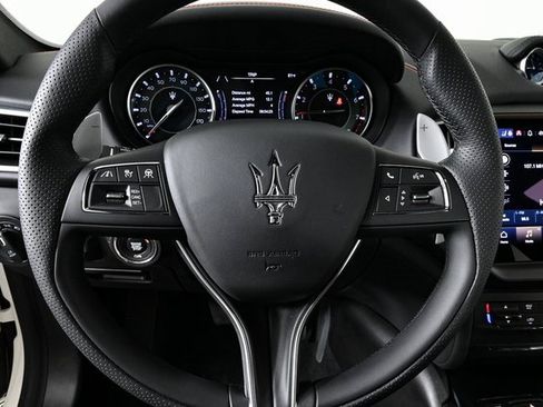 New 2024 Maserati Ghibli Modena Ultima Q4 image 9