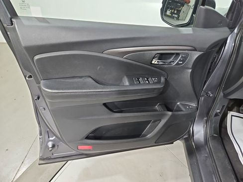Used 2019 Honda Pilot EX-L image 10