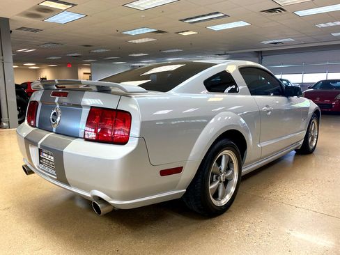 Used 2006 Ford Mustang GT image 5