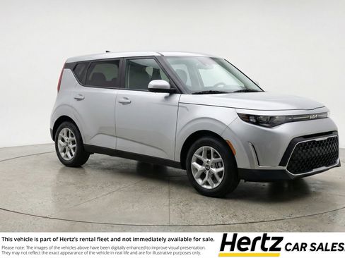 Used 2025 Kia Soul LX w/ LX Technology Package image 1
