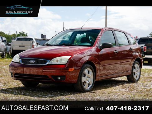 Used 2007 Ford Focus S FWD image 1