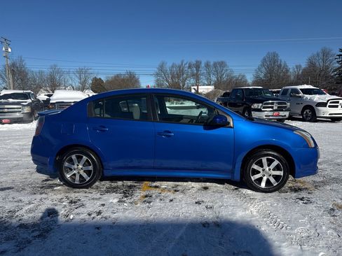 Used 2012 Nissan Sentra 2.0 SR w/ Special Edition Pkg image 5