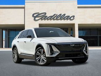 New 2025 Cadillac Lyriq Luxury video 2