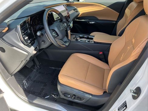 New 2026 Lexus RX 350 FWD image 10