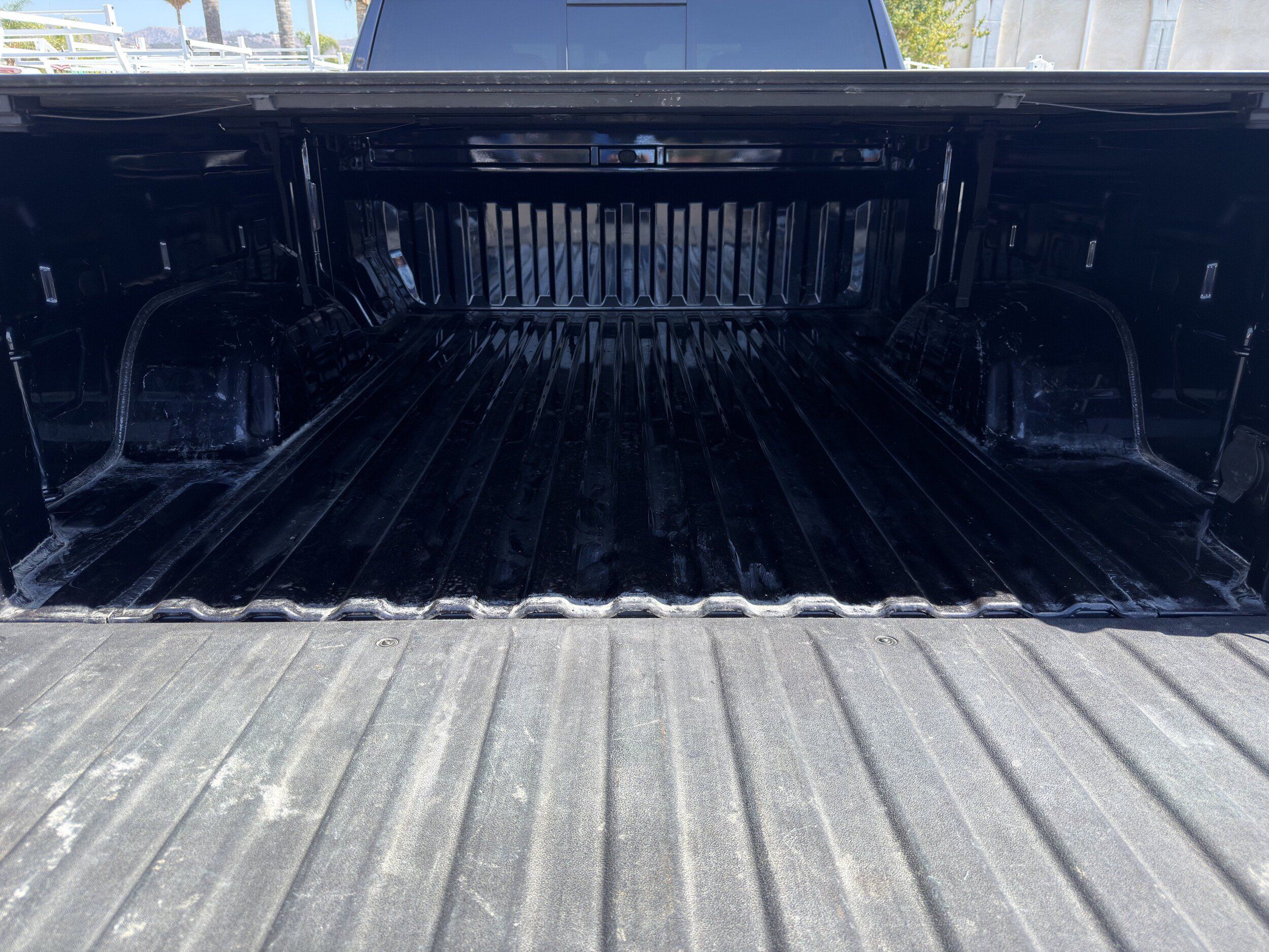 Used 2024 Chevrolet Silverado 1500 LT w/ Safety Package RWD image 18