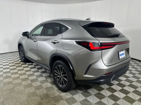 Used 2025 Lexus NX 350h AWD w/ Accessory Package (2T) image 5