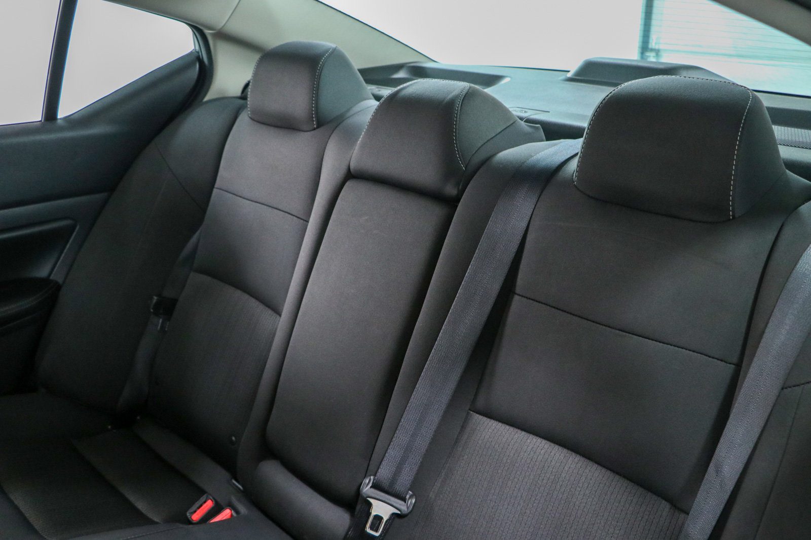 Used 2025 Nissan Altima 2.5 SV FWD image 24