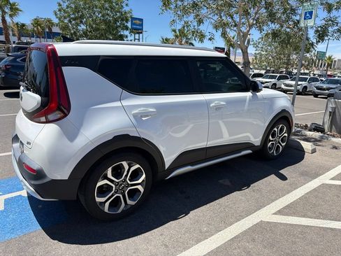 Used 2020 Kia Soul X-Line FWD image 35