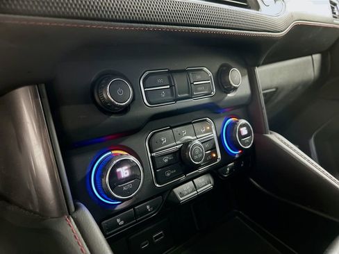 Used 2022 Chevrolet Tahoe RST w/ Sport Performance Package image 16