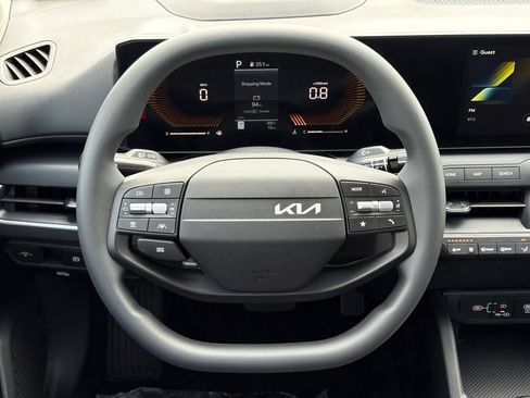New 2026 Kia K4 LXS image 31