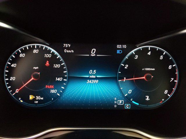 Used 2021 Mercedes-Benz GLC 300 4MATIC image 23