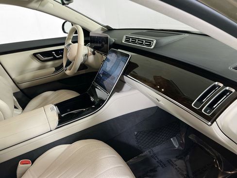 Used 2023 Mercedes-Benz S 500 4MATIC image 29