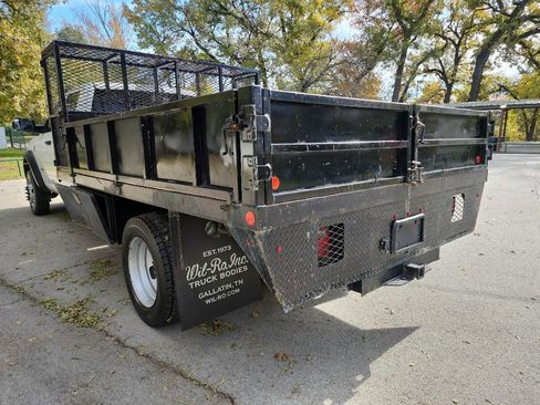 Used 2019 RAM 5500 Tradesman w/ Chrome Appearance Group image 5