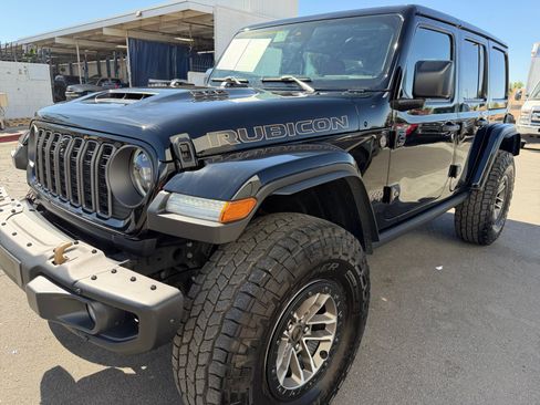 Used 2024 Jeep Wrangler Unlimited Rubicon 392 AWD/4WD image 10