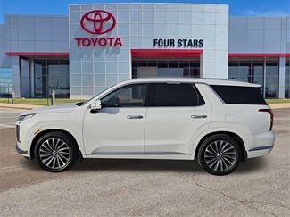 Used 2024 Hyundai Palisade Calligraphy video 1