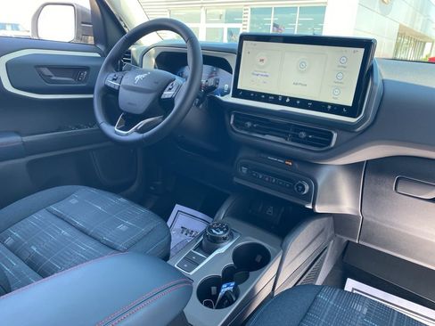 New 2025 Ford Bronco Sport Heritage w/ Convenience Package image 7