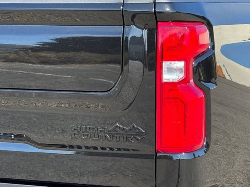 New 2026 Chevrolet Silverado 1500 High Country w/ Midnight Edition AWD/4WD image 26