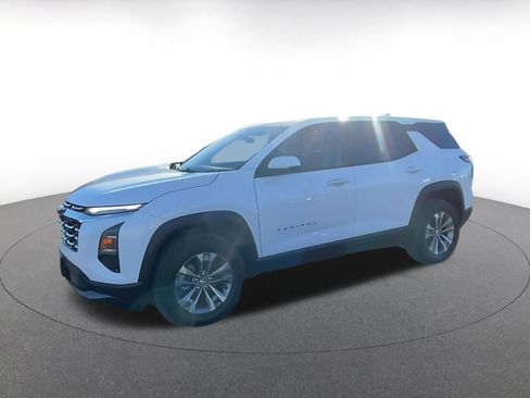 Used 2025 Chevrolet Equinox LT image 8