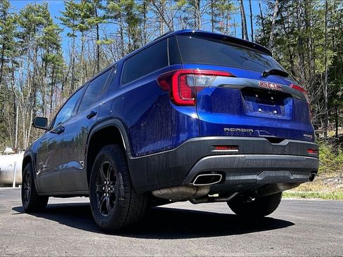 Used 2023 GMC Acadia AT4 w/ Technology Package AWD/4WD image 6