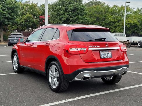Used 2018 Mercedes-Benz GLA 250 image 8