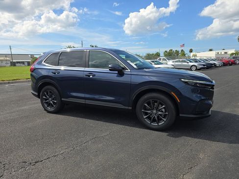 New 2026 Honda CR-V EX-L image 2