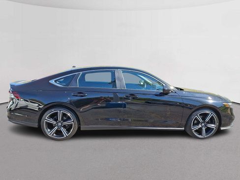 Certified 2023 Honda Accord Sport image 12