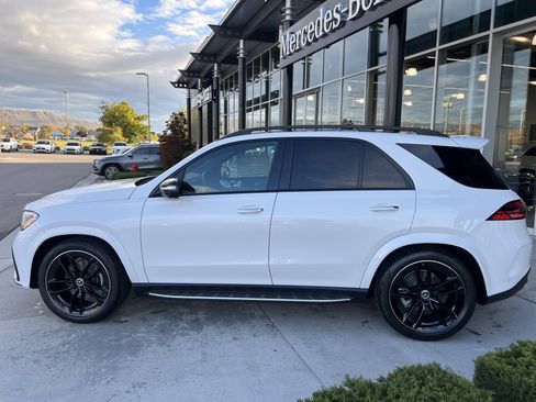 New 2026 Mercedes-Benz GLE 580 4MATIC image 8