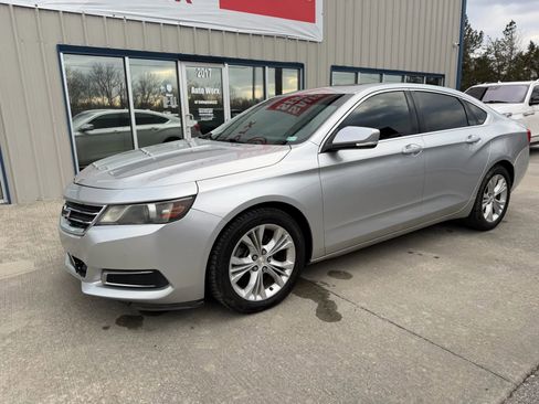 Used 2014 Chevrolet Impala LT w/ Premium Seating Package image 3