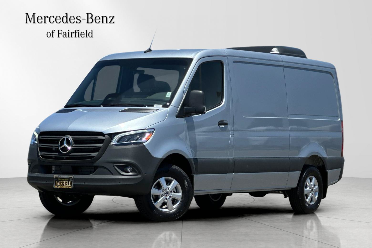 Used 2025 Mercedes-Benz Sprinter 2500 image 1