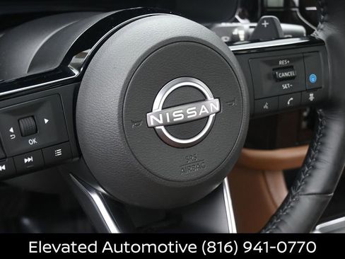 Certified 2023 Nissan Pathfinder Platinum w/ Cargo Package AWD/4WD image 13