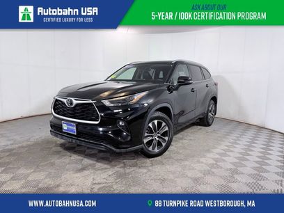 Used 2022 Toyota Highlander XLE
