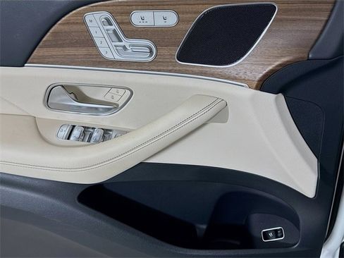 Used 2025 Mercedes-Benz GLE 350 GLE 350 image 16