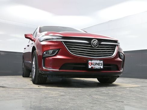Used 2024 Buick Enclave Premium image 22