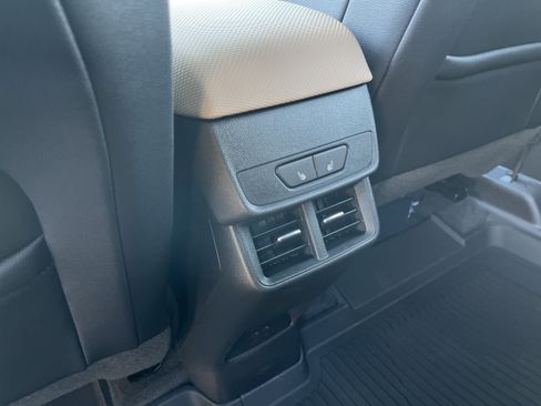 New 2026 Chevrolet Equinox ACTIV w/ Convenience Package III image 19